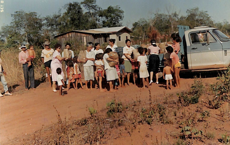 Entrega de cestas básicas
